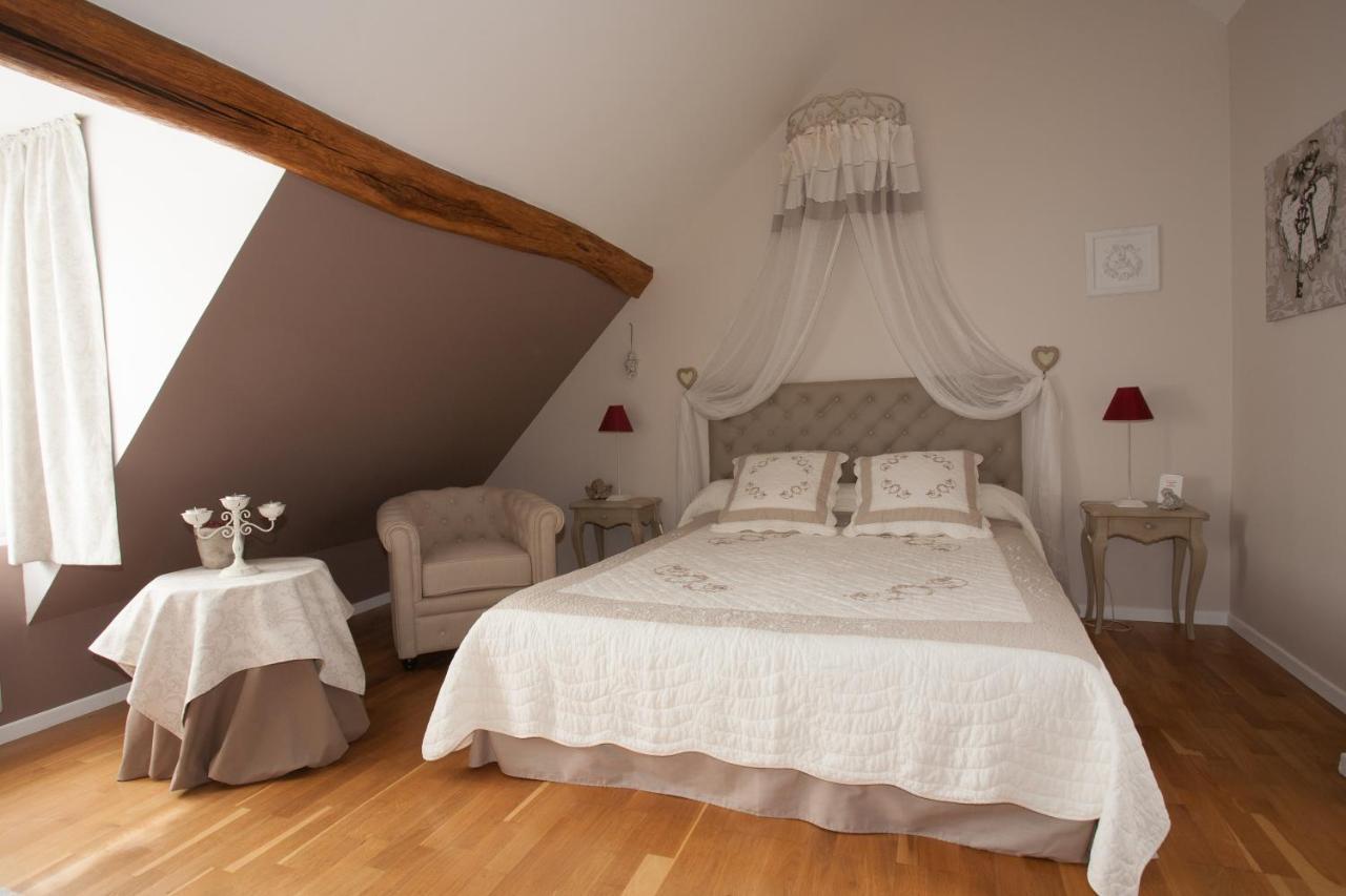 Les Jarrieres Bed & Breakfast Dame-Marie-les-Bois Eksteriør bilde