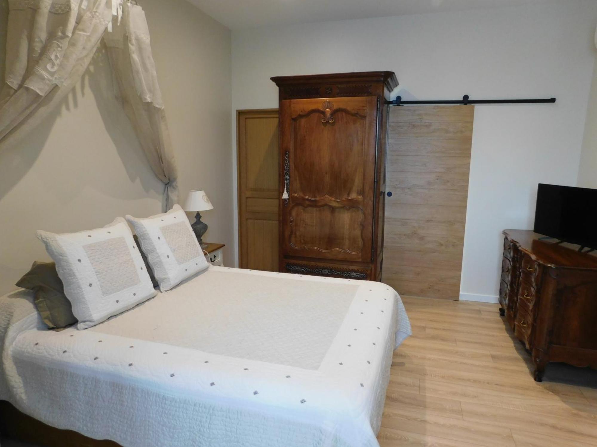 Les Jarrieres Bed & Breakfast Dame-Marie-les-Bois Eksteriør bilde
