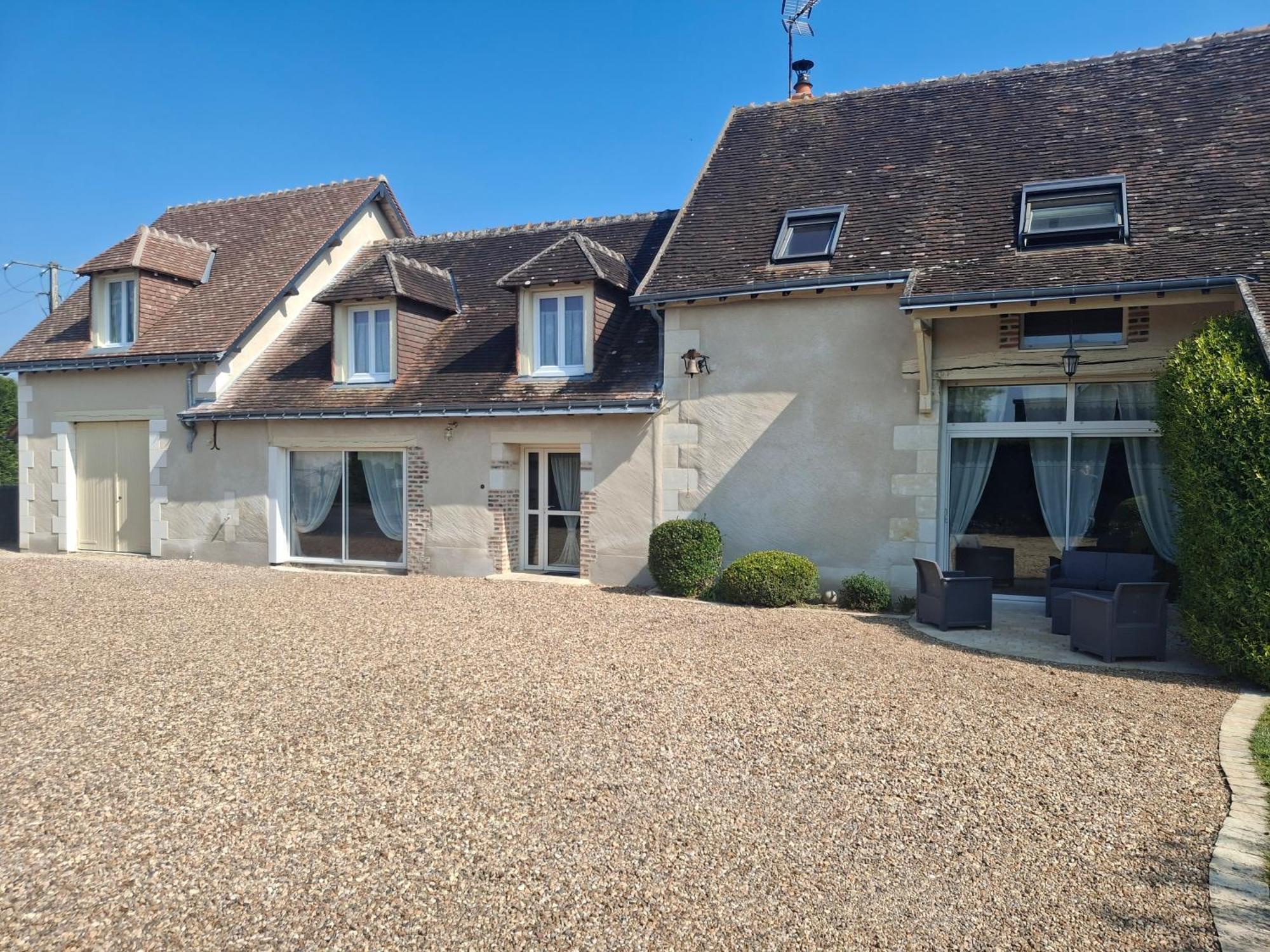 Les Jarrieres Bed & Breakfast Dame-Marie-les-Bois Eksteriør bilde